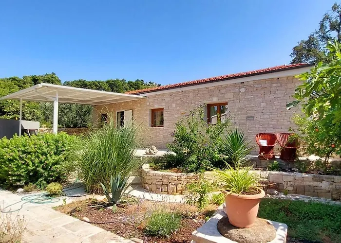 Villa Romantica